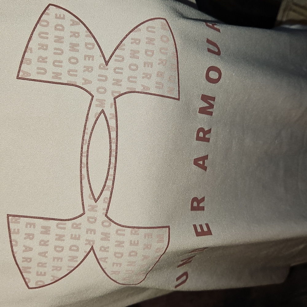 Under Armour Light Pink Short Sleeve Logo Tee for Women Size XL - Picture 2 of 5
